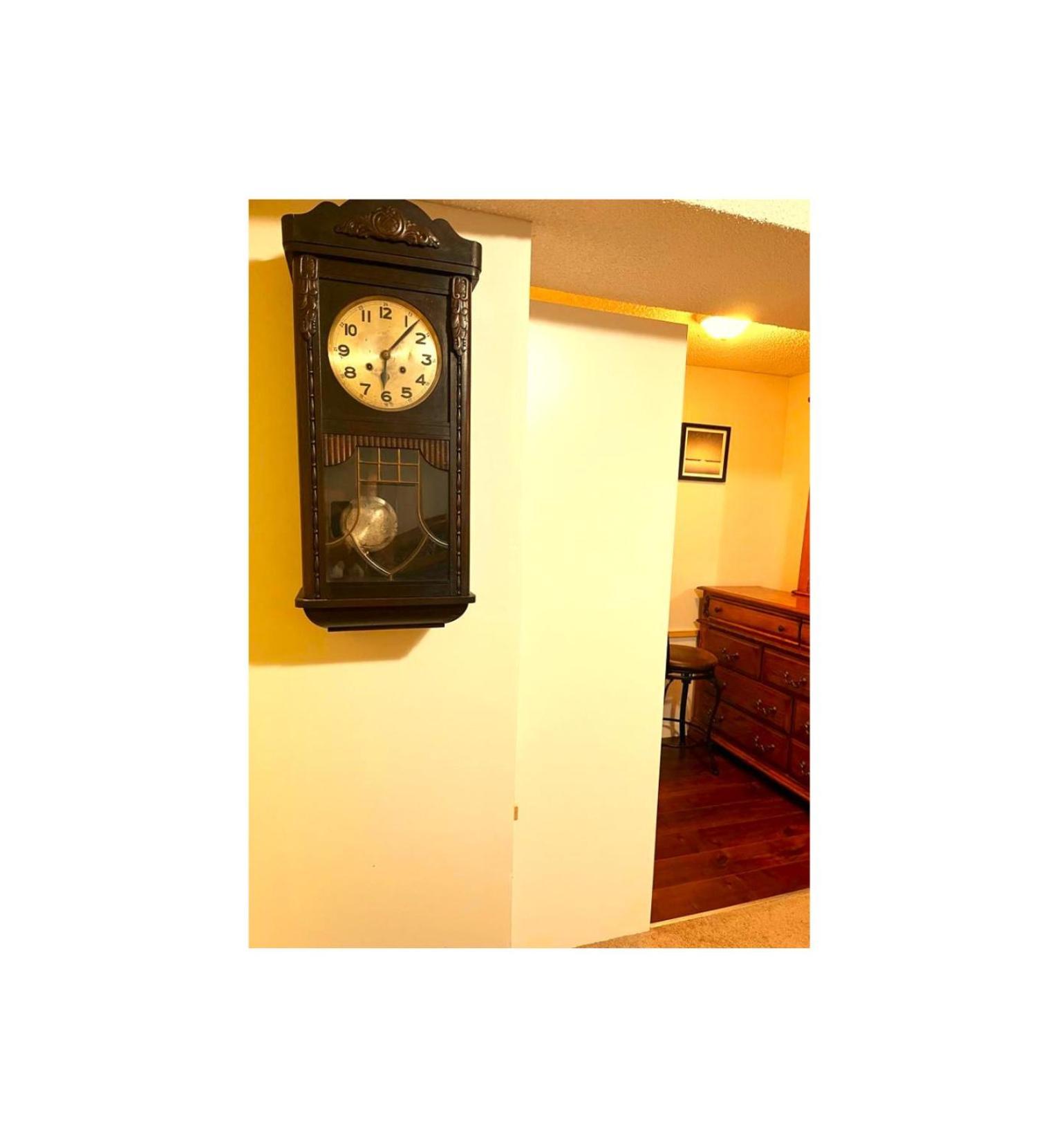 Lovely Comfy Home Private Bath In Central Calgary Luaran gambar